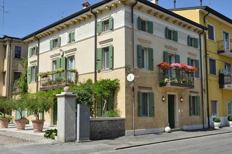 B&B La Mongolfiera Villafranca di Verona Exterior photo